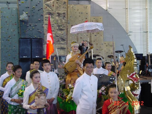 pimailaoParissoulivong2555 (5).jpg